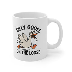 Funny Silly Goose Christmas Mug - Silly Goose On The Loose Meme Mug - Secret Santa Gift, Xmas Gift for Friends, Stocking Filler, Cute Mug