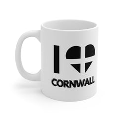 White ceramic mug with the text “I ❤️ Cornwall” and a heart styled in the Cornish flag – the perfect gift or souvenir for Cornwall lovers and locals.