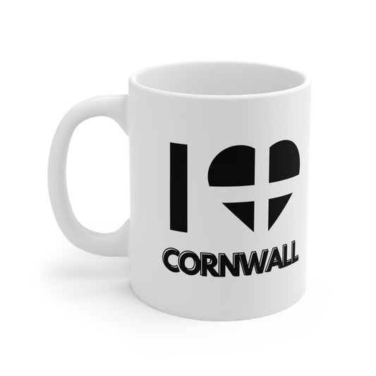 White ceramic mug with the text “I ❤️ Cornwall” and a heart styled in the Cornish flag – the perfect gift or souvenir for Cornwall lovers and locals.